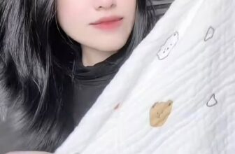 [🆕🇻🇳] Bebezoo for Mom and Baby – Sản phẩm phân phối bởi Công ty TNHH BabyCare Việt Nam 🧑‍🧒❤️️👶⭐️  Chạm là mê – Mềm như mây, nhẹ như hơi thở!
KHĂN TẮM XÔ 6 LỚP BEBEZOO– Ôm ấp làn da bé bằng từng sợi vải mềm mịn, thoáng nhẹ, thấm hút cực tốt
Mỗi lần lau , shares-0✔️ , likes-8❤️️ , date-2025-09-27 16:51:56🇻🇳🇻🇳🇻🇳📰🆕