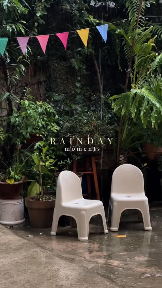 [☕️🇻🇳] Anaiis Concept – Café 🥤 Top1Coffee ☕️ Bão vào rồi, mọi người bình an nhé
#vietnam
#dalat
#hoacafedalat
#coffeedalat
#cozycoffee , shares-0✔️ , likes-6❤️️ , date-2025-09-28 19:21:53🇻🇳🇻🇳🇻🇳📰🆕