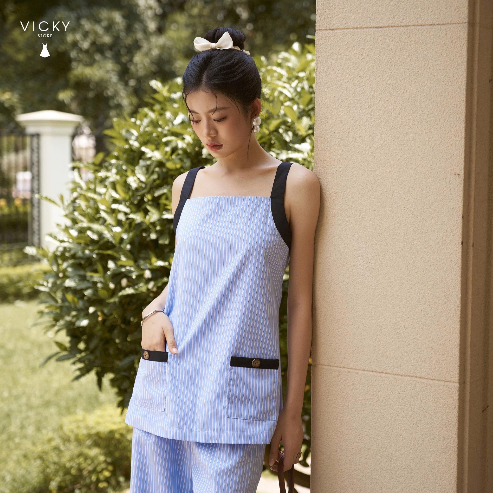 [🆕🇻🇳] VICKY’s STORE 👕 Top1Fashion 👗  Chạm nét tinh tế cùng 𝐎𝐜𝐞𝐚𝐧 𝐒𝐞𝐭, mang đến nét đẹp phóng khoáng của sóng biển xanh trong, tự do nhưng không kém phần thanh lịch. Kết hợp họa tiết sọc trắng  , shares-0✔️ , likes-4❤️️ , date-2025-09-27 22:49:40🇻🇳🇻🇳🇻🇳📰🆕