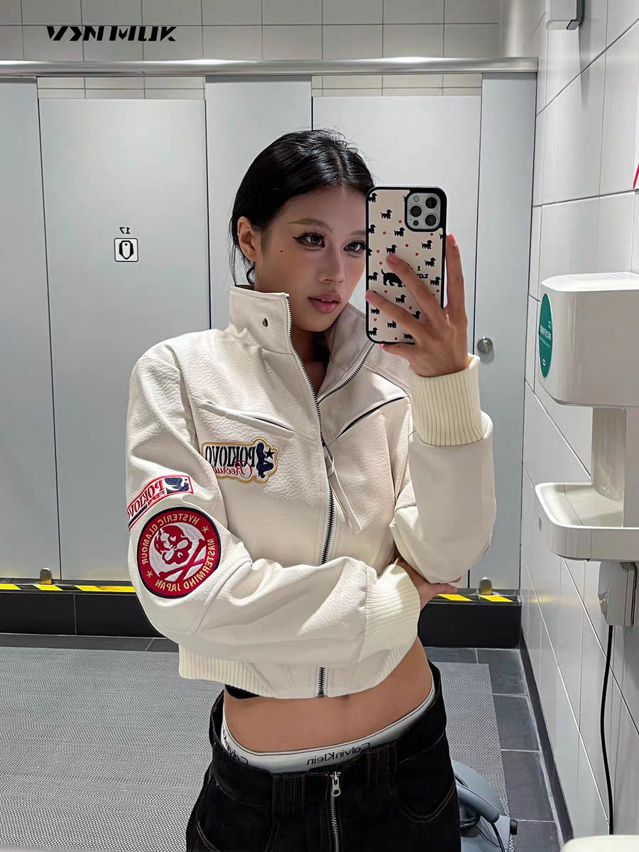 [🆕🇻🇳] Aerobic Zumba Yoga Huệ Sala Đông Anh 🧘 Top1Yoga 🧘 Hai bạn mới lớp giảm cân tối 19h. Mời chị, em đăng ký tiếp lớp giảm cân nhé ạ. , shares-0✔️ , likes-3❤️️ , date-2025-09-28 17:00:14🇻🇳🇻🇳🇻🇳📰🆕