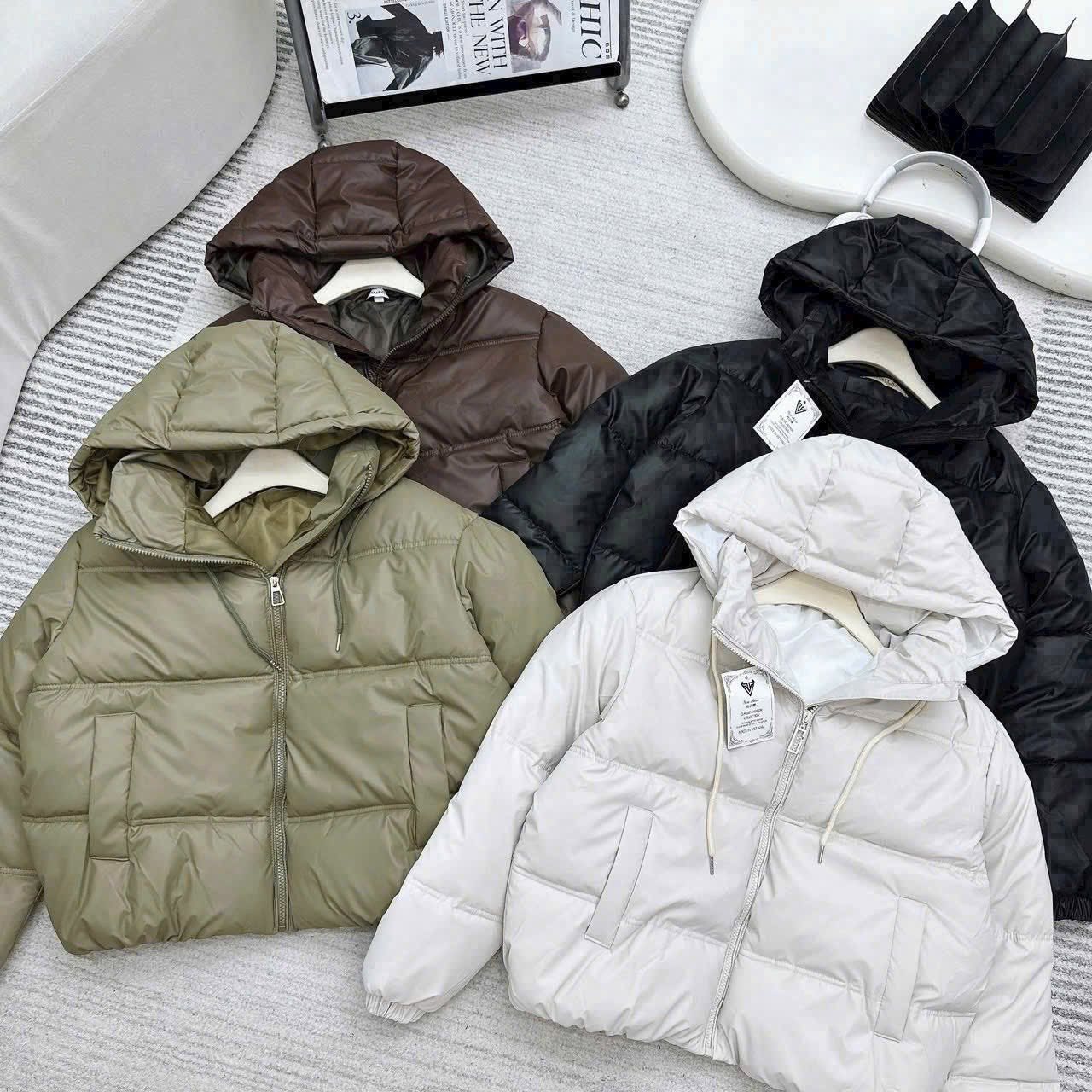 [🆕🇻🇳] Bobo Sốp 👕 Top1Fashion 👗  Set tự mix nhà bobo siêu xinh nhé mn
Hàng mới về nhiều set bộ dài ngắn cardian các kiểu lên kệ rồi nè
, shares-1✔️ , likes-1❤️️ , date-2025-09-30 16:56:14🇻🇳🇻🇳🇻🇳📰🆕