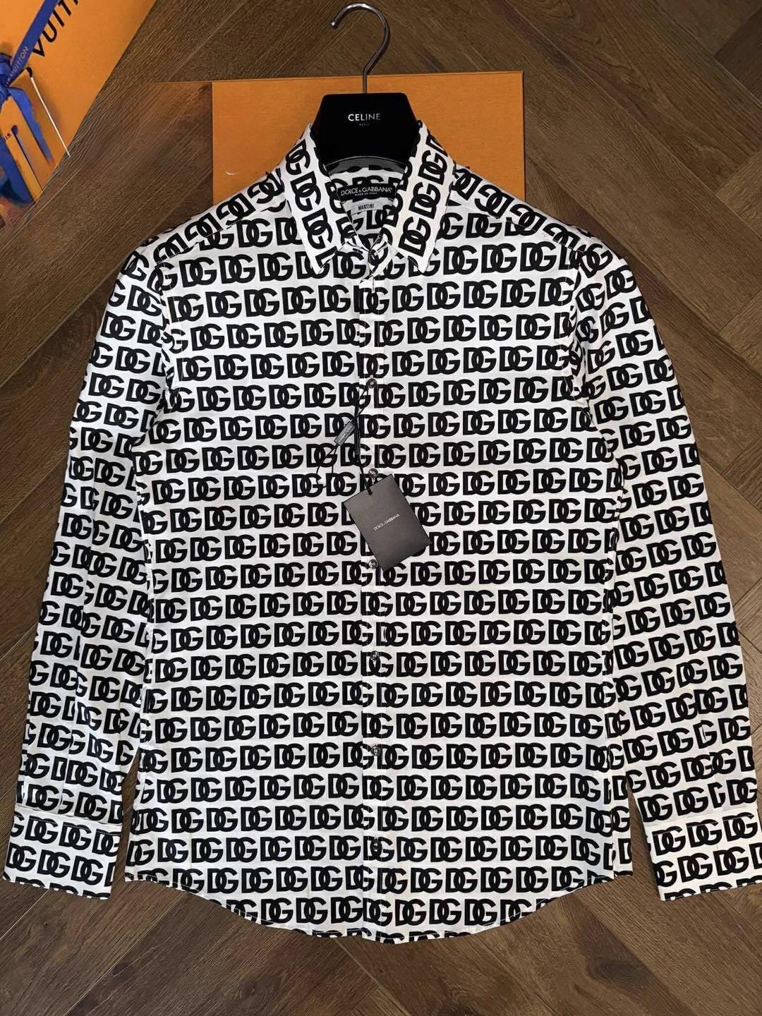 [🆕🇻🇳] Tú BiLy Auth – Đồ Hiệu Châu Âu 👕 Top1Fashion 👗  Sơ mi Dolce DG NewSS
Sz: 39/40 – Sêuu: 7.xxx
, shares-0✔️ , likes-0❤️️ , date-2025-10-02 22:17:02🇻🇳🇻🇳🇻🇳📰🆕