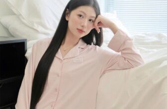 [🆕🇻🇳] Mialala  – Hệ thống đồ lót, đồ ngủ thiết kế hàng đầu Việt Nam 👕 Top1Fashion 👗  FEEDBACK | COTTON “DỖ DÀNH” – CHẠM MỀM ĐỂ YÊU HƠN“Gọi là Cotton dỗ dành – vì chỉ cần chạm vào là thấy được yêu.”
Mềm, ấm và co giãn nhẹ – hoàn hảo cho t , shares-3✔️ , likes-105❤️️ , date-2025-10-07 19:00:59🇻🇳🇻🇳🇻🇳📰🆕