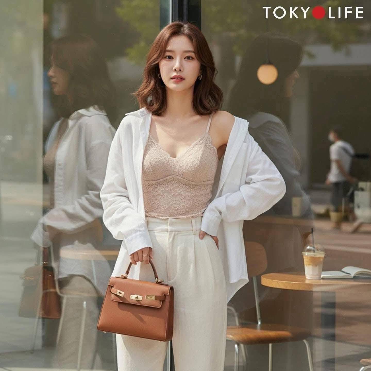 [🆕🇻🇳] RED HOUSE – thương hiệu thời trang thiết kế nữ được thành lập từ năm 2013 với phong cách hiện đại, trẻ trung và thanh lịch 👕 Top1Fashion 👗   THANH LỊCH – TINH TẾ – CHUYÊN NGHIỆP
_SƠ MI CỔ NHỌN XANH + QUẦN TÂY ỐNG RỘNG ĐEN_Set đồ dành riêng cho nàng công sở hiện đại – vừa thanh lịch, vừa cá t , shares-0✔️ , likes-7❤️️ , date-2025-10-07 22:13:48🇻🇳🇻🇳🇻🇳📰🆕