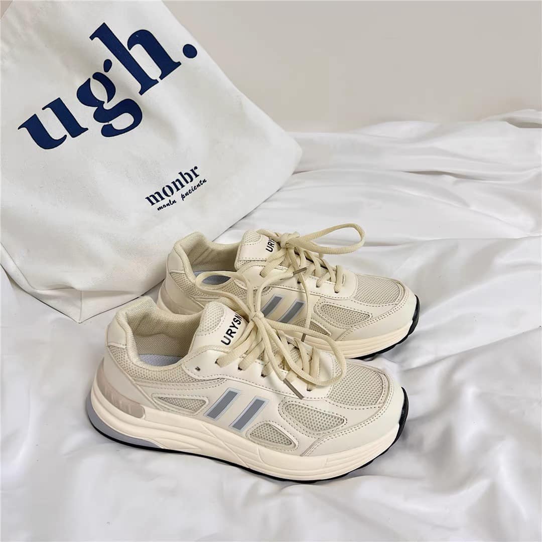 [🆕🇻🇳] giayBOM  👕 Top1Fashion 👗  Nhìn là biết giày xịn rồi heeee
Bàn nhiều chi heeeee
, shares-2✔️ , likes-12❤️️ , date-2025-10-01 22:25:04🇻🇳🇻🇳🇻🇳📰🆕