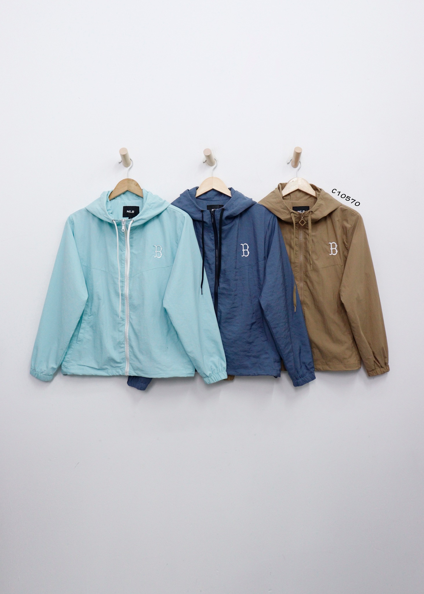 [🆕🇻🇳] Virion – Hàng hiệu xuất khẩu – 127 Bàu Cát 2 P12 QTân Bình TPHCM 👕 Top1Fashion 👗  Thiết kế áo khoác không cầu kỳ, chỉ đơn giản nhưng vẫn đầy phong cách, đủ để bạn tự tin mỗi khi diện lên.
———————-
Mã: C10570
Gi.á: 1xxk
C , shares-0✔️ , likes-4❤️️ , date-2025-10-06 18:00:35🇻🇳🇻🇳🇻🇳📰🆕