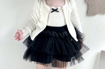 [🆕🇻🇳] Hera Chic – Thời trang nữ thiết kế và may thủ công bằng cả trái tim ♥️ 👕 Top1Fashion 👗  CHIẾC DEAL GIAO MÙA ONLY 235kHera lên một set đồ 3 chi tiết cho các bé diện đi chơi hay đi tiệc đều xinh cả
Áo cardigan trắng mix cùng áo trong nơ xinh , shares-1✔️ , likes-3❤️️ , date-2025-10-05 22:12:18🇻🇳🇻🇳🇻🇳📰🆕