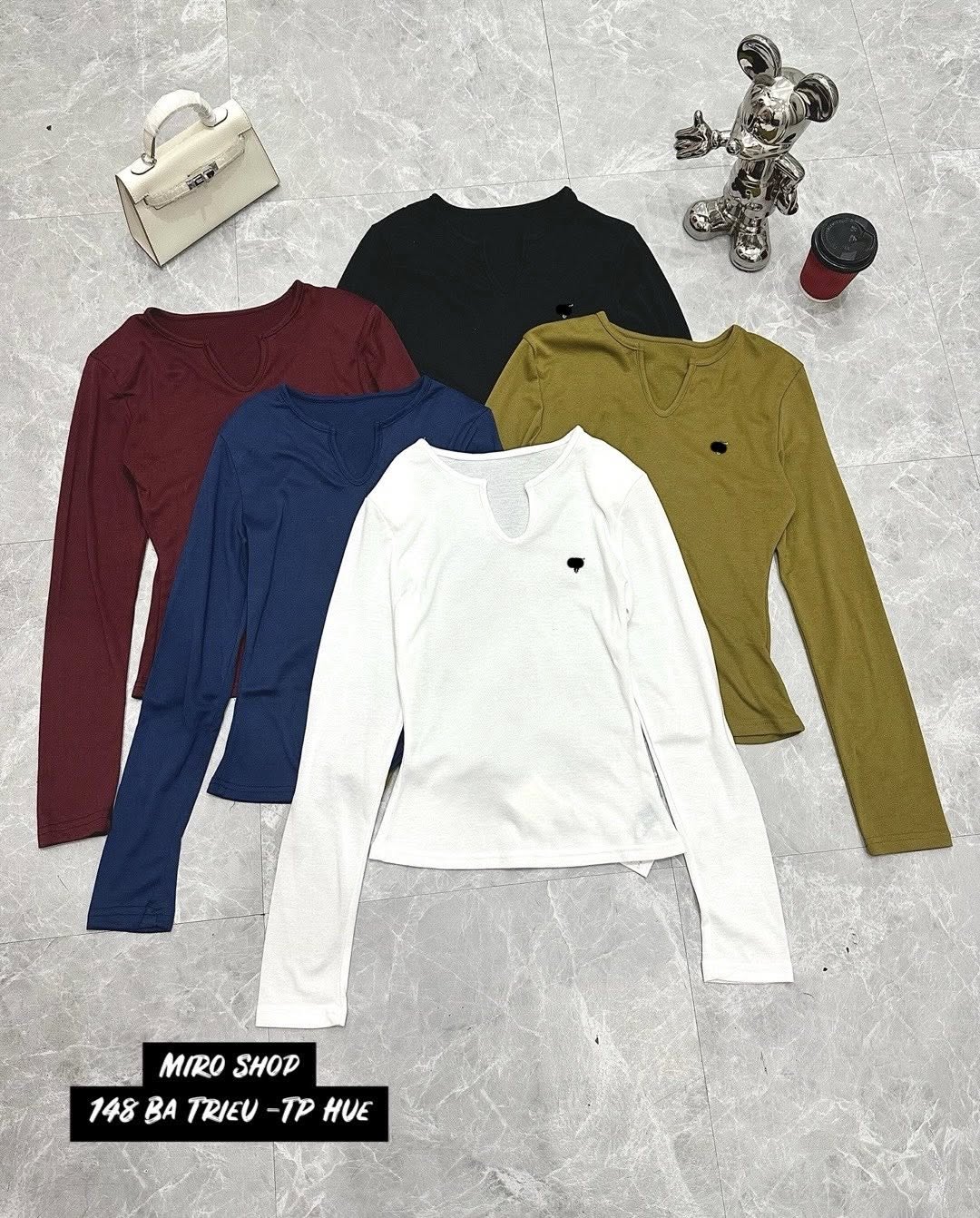 [🆕🇻🇳] MIRO – SHOP 👕 Top1Fashion 👗  Trứng rán cần mỡ, bắp cần bơ�Xinh không cần cớ, cần quần áo cơ.MIRO 148 Bà Triệu – TP HUẾ
8:00am – 22:00pm
Ship COD toàn quốc
, shares-0✔️ , likes-2❤️️ , date-2025-10-05 23:50:49🇻🇳🇻🇳🇻🇳📰🆕