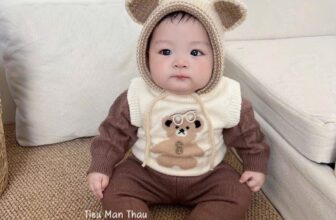 [🆕🇻🇳]  Bon kids chuyên sỉ lẻ quần áo trẻ em quảng châu 🧑‍🧒❤️️👶⭐️ Mẫu bộ len xinh gấu đeo kínhEm còn size 66 (6-8kg)
, shares-0✔️ , likes-0❤️️ , date-2025-10-07 07:34:35🇻🇳🇻🇳🇻🇳📰🆕