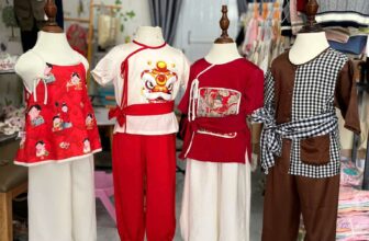 [🆕🇻🇳]  Bibo Shop – Ninh Hòa – chuyên quần áo, phụ kiện trẻ em 🧑‍🧒❤️️👶⭐️ ĐỒ TRUNG THU MỖI SET CÒN ÍT SIZE THÔI, MOM NÀO CÒN THIẾU THÌ ỚI SHOP NHÉ
——————————————–
ĐC: #BIBOSHOP (Xuân Hoà 2, Phường Nin , shares-1✔️ , likes-1❤️️ , date-2025-10-04 16:05:13🇻🇳🇻🇳🇻🇳📰🆕