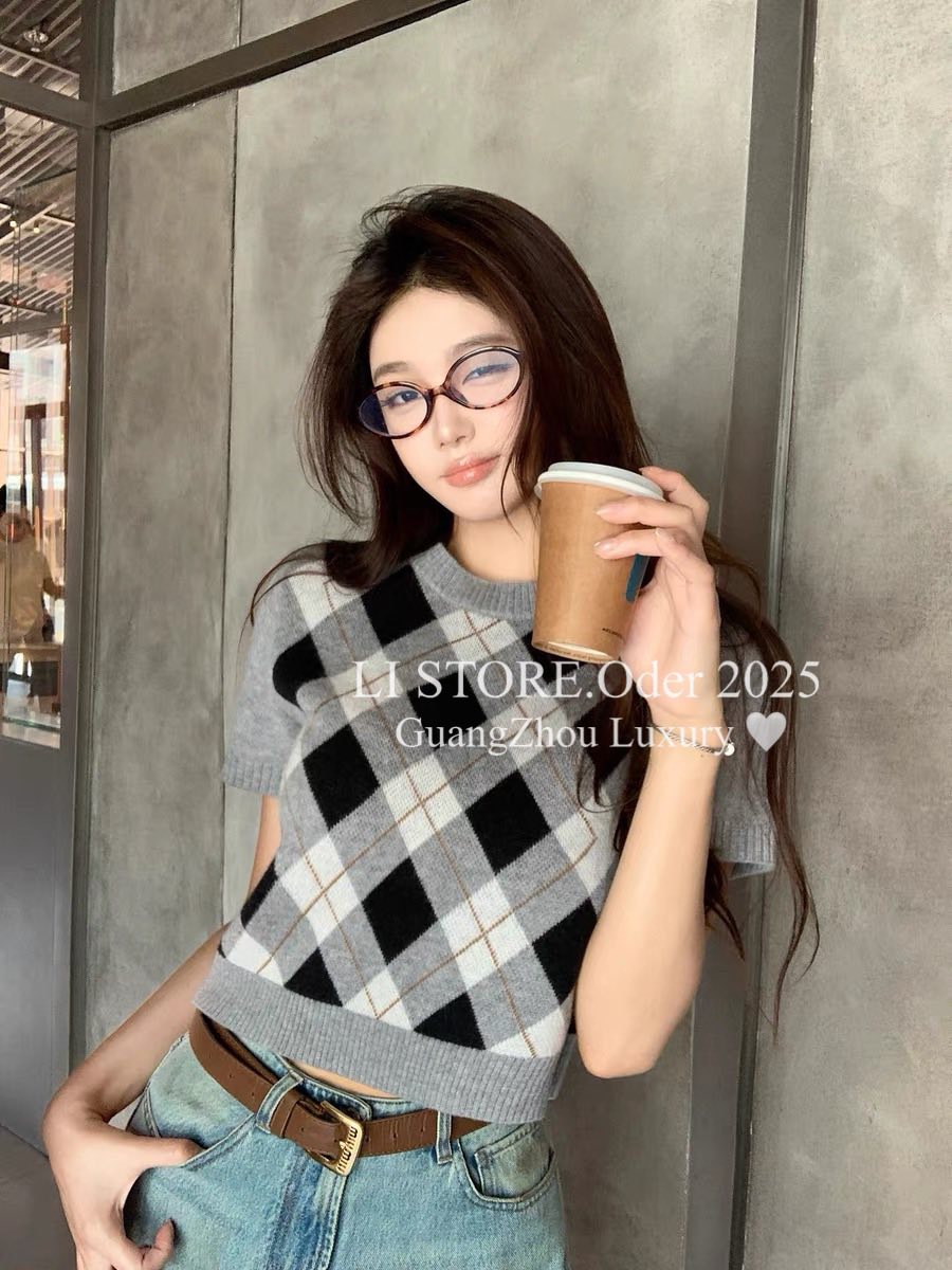 [🆕🇻🇳] Li Store – MẶC LÀ ĐẸP – KHÔNG LO VỀ CHẤT CHUYÊN ODER QUẢNG CHÂU CAO CẤP 👕 Top1Fashion 👗  “Tháng 10 chớm thu, lá chưa vàng,
Em là nét vẽ dịu dàng đầu trang”𝑳𝑰 𝑯𝑶𝑨̀𝑵𝑮 𝑳𝑼𝑿𝑼𝑹𝒀
𝑁𝑒𝑤 𝟐𝟎𝟐𝟓 𝑂𝑅𝐷𝐸𝑅
——————–
𝐎𝐫𝐝𝐞𝐫 : 𝟐 – 4 𝐰𝐞𝐞𝐤𝐬
Đ𝐚̣̆𝐭 𝐡𝐚̀𝐧𝐠 , shares-0✔️ , likes-2❤️️ , date-2025-10-07 03:19:23🇻🇳🇻🇳🇻🇳📰🆕