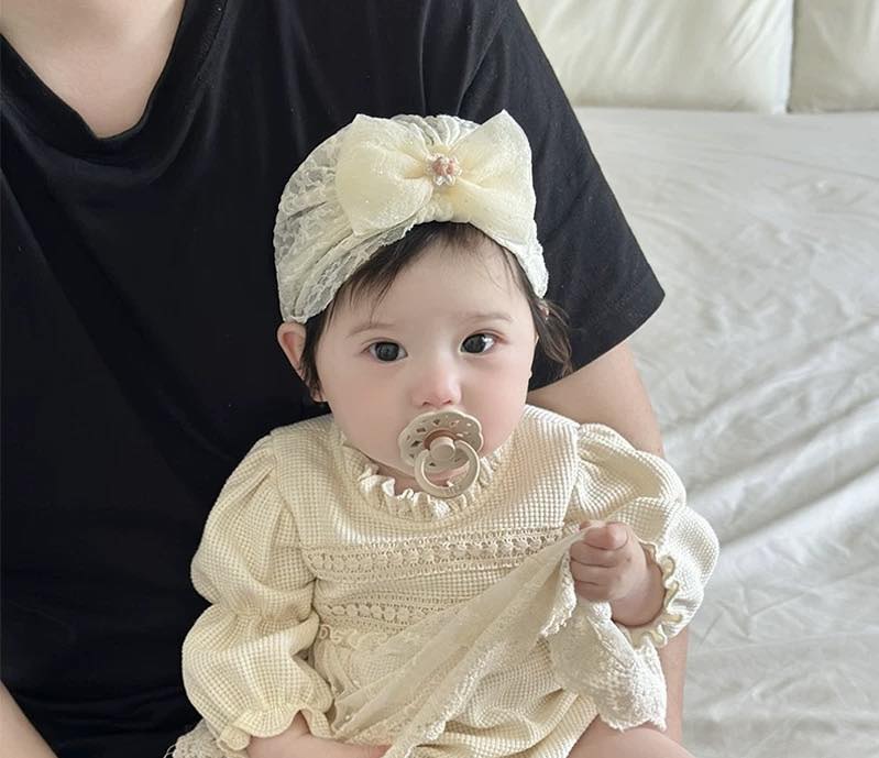 [???] Sulie House – Phụ kiện cho bé  ?‍?❤️️?⭐️ 𝙂𝙤̣𝙞 𝙚𝙢 𝙡𝙖̀ 𝙗𝙖́𝙣𝙝 𝙢𝙞̀ 𝙗𝙤̛ 𝙨𝙪̛̃𝙖
𝙑𝙞̀ 𝙚𝙢 đ𝙖̣̆𝙘 𝙗𝙞𝙚̣̂𝙩 𝙩𝙝𝙤̛𝙢 𝙣𝙜𝙤𝙣Nghía qua BST mũ cho bé gái cực xinh yêu, mẹ có bé sơ sinh đến 5 tuổi đều có thể bon chen  , shares-5✔️ , likes-91❤️️ , date-2025-10-08 03:58:49????????