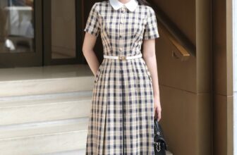 [🆕🇻🇳] H&H Luxury – THỜI TRANG Công Sở 👕 Top1Fashion 👗  THIẾT KẾ MỚI GIÁ SIÊU YÊUUUUUUThiết kế trên chất liệu kẻ tông xanh NAVy cực tôn daTHiết kế dáng xoè form xếp ly hai túi sườn , cổ cách điệu đính cúc b , shares-0✔️ , likes-3❤️️ , date-2025-10-09 05:39:50🇻🇳🇻🇳🇻🇳📰🆕