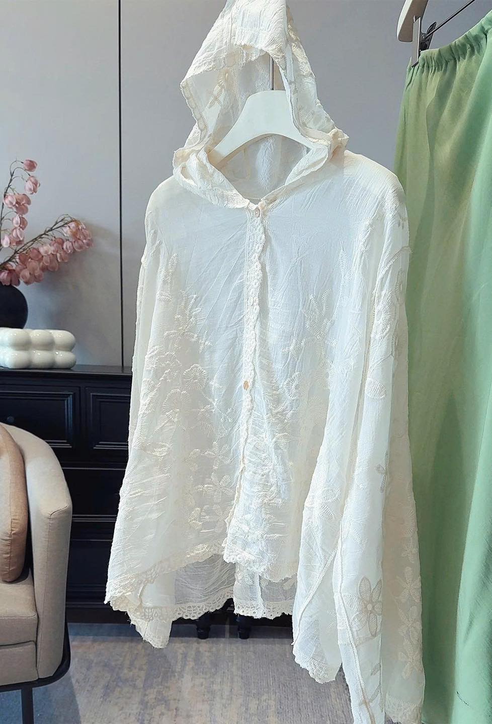 [🆕🇻🇳] AfterBefore – Modern design, high quality fabric, comfy form and effortless chic style womenswear 👕 Top1Fashion 👗   Áo xinh cháy hàng, chỉ còn vài chiếc cuối cùng ạ !!!
, shares-0✔️ , likes-4❤️️ , date-2025-10-05 21:49:29🇻🇳🇻🇳🇻🇳📰🆕