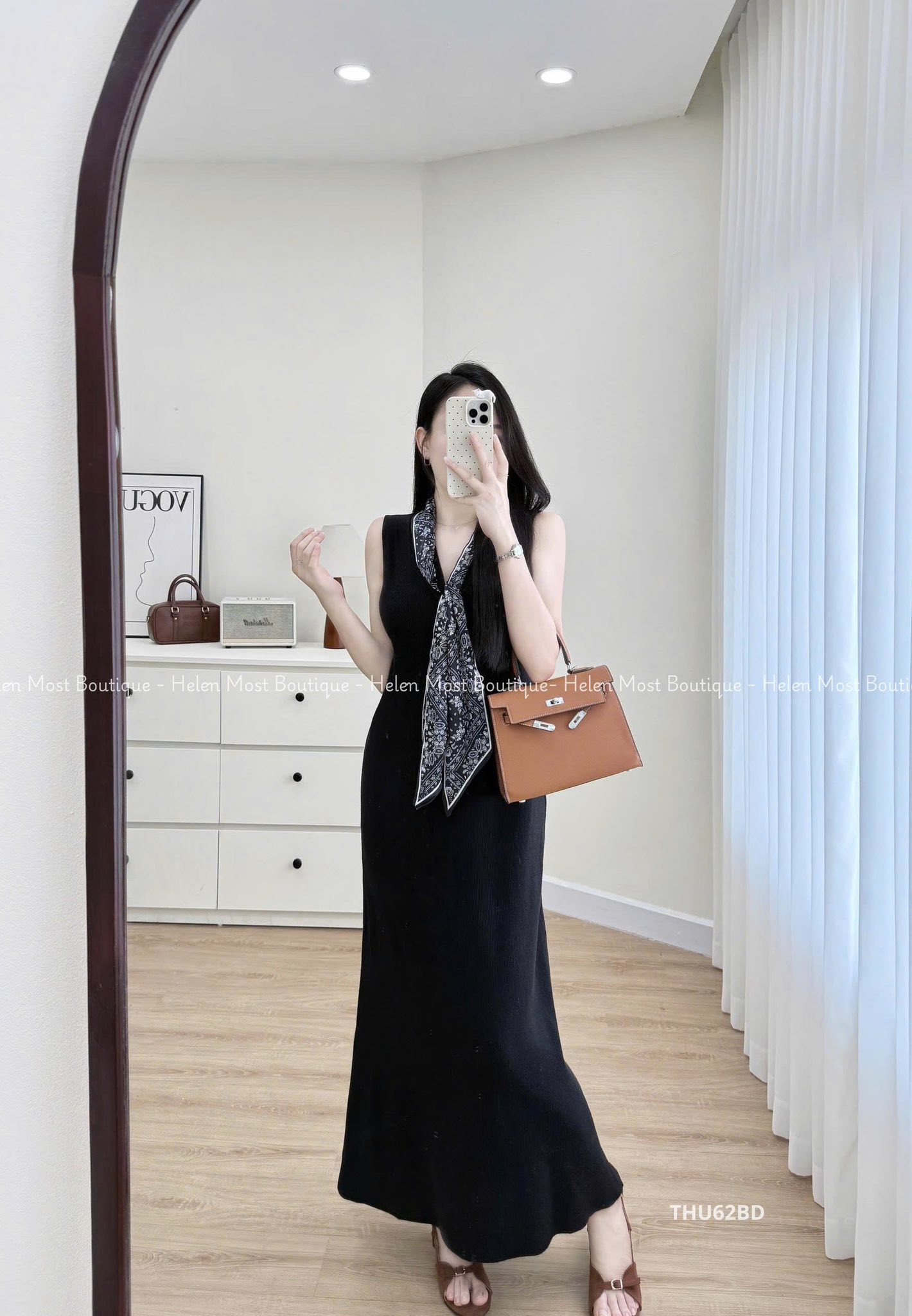 [🆕🇻🇳] T&T Măng Tô Nữ QCCC 👕 Top1Fashion 👗  E chào tháng mới bằng 1 mẫu áo MĂNG TÔ DẠ ÉP LÔNG CỪU 2 mặt, chưa từng hết hot ạ.!
Phải nói là sở hữu, diện em nó thì cực kỳ sang chảnh luôn các chị em
E  , shares-1✔️ , likes-35❤️️ , date-2025-10-09 06:29:22🇻🇳🇻🇳🇻🇳📰🆕