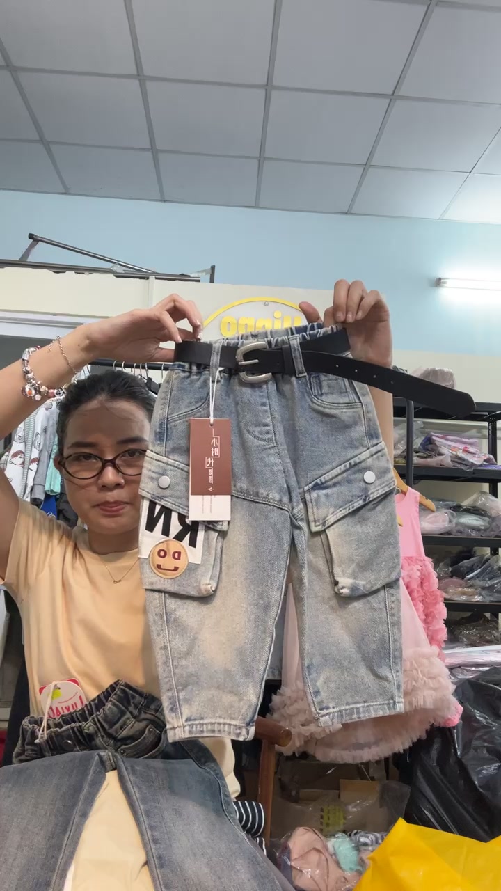 [🆕🇻🇳] Candi mimi – Made for sweetie! 🧑‍🧒❤️️👶⭐️  𝗙𝗮𝗶𝗿𝘆 𝗧𝗼𝘂𝗰𝗵 | 𝗩𝗮́𝘆 𝗽𝗵𝗮𝗼 𝗹𝗮̣ 𝗺𝗮̆́𝘁 𝗰𝗵𝗼 𝗻𝗮̀𝗻𝗴 𝗰𝗼̂𝗻𝗴 𝗰𝗵𝘂́𝗮 𝗻𝗵𝗼̉
Chiếc váy xinh từ chất liệu phao bồng bềnh đang khiến các mom mê mẩn vì vừa độc lạ lại cực k , shares-1✔️ , likes-4❤️️ , date-2025-10-03 03:03:04🇻🇳🇻🇳🇻🇳📰🆕