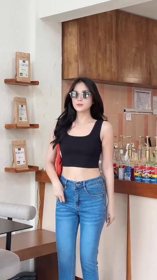 [🆕🇻🇳] Xưởng May VNXK HL  👕 Top1Fashion 👗  HÀNG MỚI VỀ HOTTREND
YUMEHL FASHION GIảm giá ngay hôm nay.
Mua hàng trên SHOPEEMua hàng trên TIKTOK
, shares-0✔️ , likes-1❤️️ , date-2025-10-02 04:21:08🇻🇳🇻🇳🇻🇳📰🆕