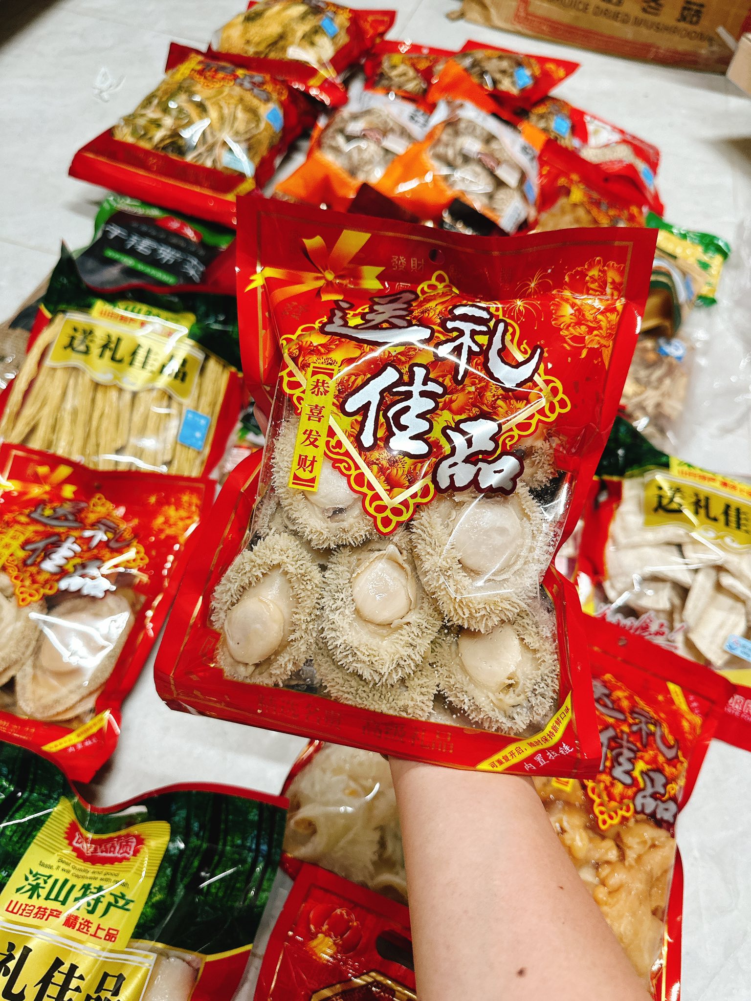 [🆕🇻🇳]  LynPu Kids  – điều diệu kỳ cho mẹ và bé 🧑‍🧒❤️️👶⭐️ Set thu đông , chất siêu đẹp luôn mà giá quá yêu thương .
Mặc ở nhà các con cực kì thoải mái. Giảm 20% nha các mom.

 LynPuKids -12 Cảng Mới , shares-0✔️ , likes-0❤️️ , date-2025-10-10 18:59:31🇻🇳🇻🇳🇻🇳📰🆕