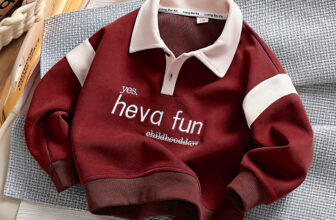 [🆕🇻🇳] Nhím Store – Kênh chuyên sỉ – lẻ thời trang chất lượng cao cho mẹ và bé 🧑‍🧒❤️️👶⭐️  Áo dài tay cotton mềm mịn, thấm hút tốt, giữ ấm vừa đủ
Form áo thể thao năng động, giúp bé trai thoải mái vận động
Dễ phối đồ – hợp với quần jean, quần  , shares-0✔️ , likes-9❤️️ , date-2025-10-14 17:03:27🇻🇳🇻🇳🇻🇳📰🆕