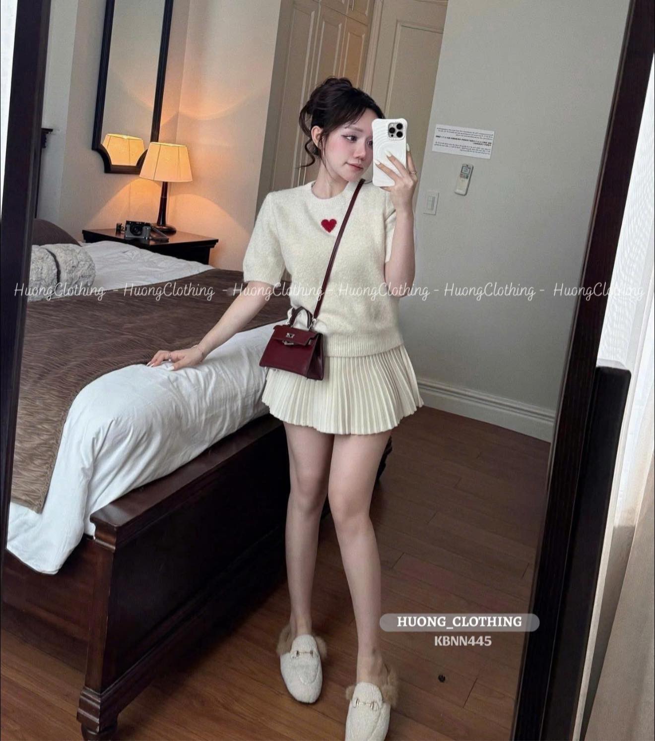 [🆕🇻🇳] H&H Luxury – THỜI TRANG Công Sở 👕 Top1Fashion 👗  THIẾT KẾ MỚI GIÁ SIÊU YÊUUUUUUThiết kế trên chất liệu kẻ tông xanh NAVy cực tôn daTHiết kế dáng xoè form xếp ly hai túi sườn , cổ cách điệu đính cúc b , shares-0✔️ , likes-3❤️️ , date-2025-10-09 05:39:50🇻🇳🇻🇳🇻🇳📰🆕