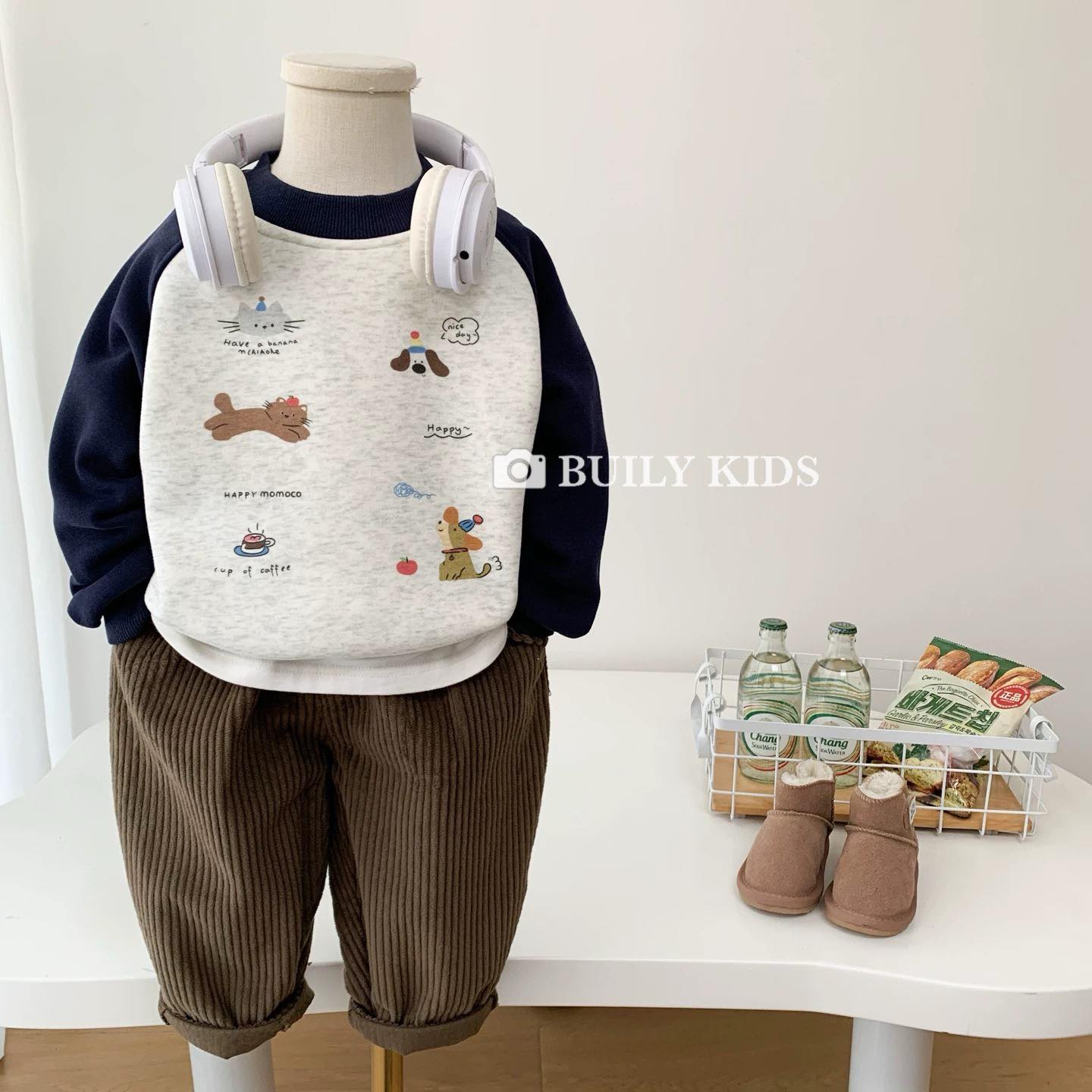 [🆕🇻🇳]  Buily Store Chuyên Quần Áo Trẻ Em Cao Cấp 🧑‍🧒❤️️👶⭐️ Áo nỉ pha tay lót lông𝐅𝐮𝐥𝐥 𝐬𝐢𝐳𝐞 : 𝟗𝟎-𝟏𝟎𝟎-𝟏𝟏𝟎-𝟏𝟐𝟎-𝟏𝟑𝟎-𝟏𝟒𝟎-𝟏𝟓𝟎-𝟏𝟔𝟎
Các ty ib em tư vấn size chuẩn cho bé iu ạ__________________________________________ , shares-0✔️ , likes-1❤️️ , date-2025-10-12 15:52:08🇻🇳🇻🇳🇻🇳📰🆕