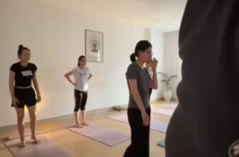 [🆕🇻🇳] Yoga Gò Vấp – Vì sức khỏe và sắc đẹp của bạn!  🧘 Top1Yoga 🤸🏻‍♀️  Chào buổi sáng Thứ Bảy! Chúc cả nhà một ngày cuối tuần thật chill, tràn đầy năng lượng và sức khỏe tuyệt vời!
​Cuối tuần là để tái tạo! Hãy dành những giờ , shares-0✔️ , likes-2❤️️ , date-2025-10-04 16:03:27🇻🇳🇻🇳🇻🇳📰🆕