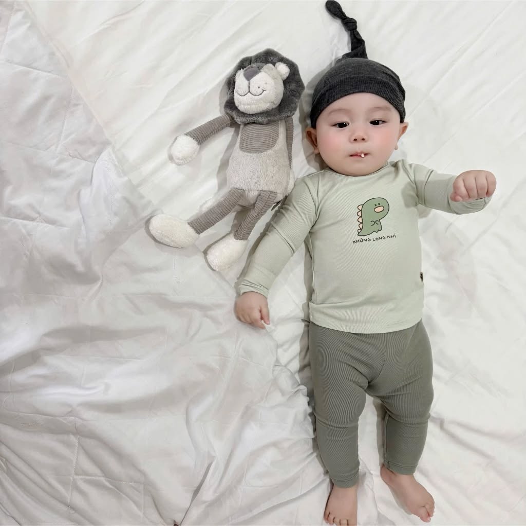 [🆕🇻🇳]  Cưng Xỉu Shop 🧑‍🧒❤️️👶⭐️ Sale tại: 
Mẫu mới thu đông nhà Obebi cưng xỉu luôn, chất mềm mịn khỏi phải bàn (6-18kg)
 , shares-0✔️ , likes-8❤️️ , date-2025-10-09 07:22:59🇻🇳🇻🇳🇻🇳📰🆕