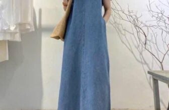 [🆕🇻🇳] Go Store vnxk – quần áo vnxk 👕 Top1Fashion 👗  Cái đầm mà e cầm mẫu lên chụp chỉ muốn chụp nhanh lấy mặc liền :3 . Nó xinh mà chất mềm xịn đúng xuất xịn dư đẹp xỉu. Đầm chất demin dày dặn fom chữ A chân , shares-0✔️ , likes-2❤️️ , date-2025-10-15 00:45:04🇻🇳🇻🇳🇻🇳📰🆕