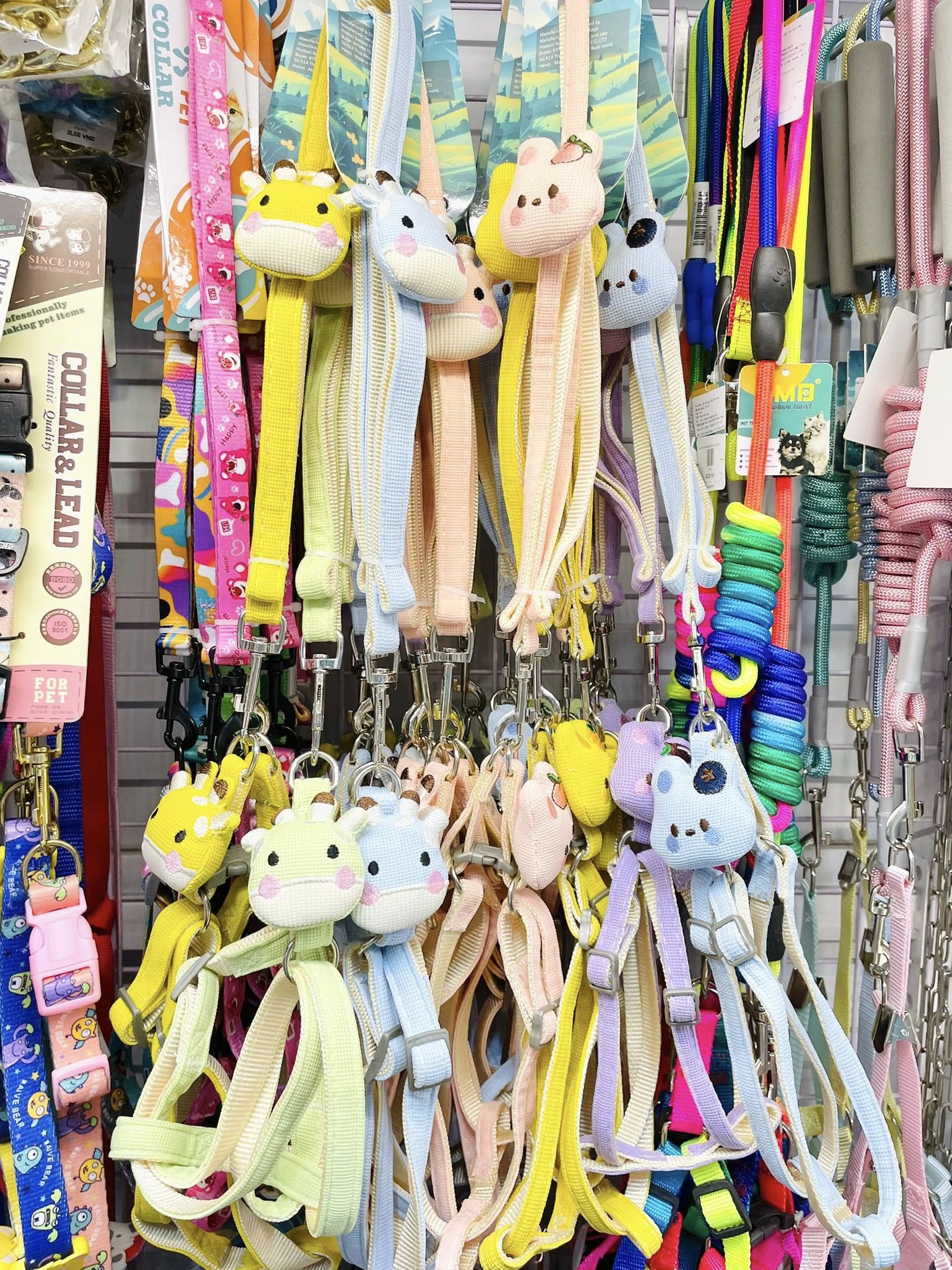 [🆕🇻🇳] Shop Mẹ và Bé Bibo Long Khánh 🧑‍🧒❤️️👶⭐️  Vui Tết Trung Thu – Tặng bé lồng đèn hot hitTừ ngày mai ngày 5/10, bên cạnh chương trình #SаIе #Sốс các mom đến mua đơn bất kì sẽ nhận 1 lồng hot hit  , shares-0✔️ , likes-1❤️️ , date-2025-10-05 03:36:05🇻🇳🇻🇳🇻🇳📰🆕