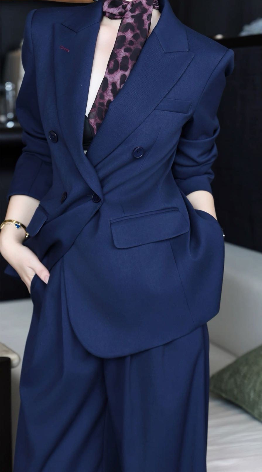 [🆕🇻🇳] Thu Thuỷ_ Chuyên sỉ/lẻ quần áo giá rẻ 👕 Top1Fashion 👗  Kết bạn zalo hoặc tham gia nhóm để cập nhật mẫu mới nhanh nhất ạ
Nhóm zalo:
Tuyển Sỉ Toàn Quốc
𝐓𝐞𝐥𝐥: 0903447021-0325657675(Call/zalo)
Địa Chỉ : 14 Tân Xu , shares-0✔️ , likes-0❤️️ , date-2025-10-09 17:38:55🇻🇳🇻🇳🇻🇳📰🆕