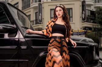 [🆕🇻🇳] 𝐍𝐄𝐕𝐀 – 𝐍𝐀̂𝐍𝐆 𝐂𝐀𝐎 𝐆𝐈𝐀́ 𝐓𝐑𝐈̣ 𝐂𝐔̉𝐀 𝐏𝐇𝐔̣ 𝐍𝐔̛̃ 👕 Top1Fashion 👗  THƯỢNG LƯU YÊU NHAU NHƯ THẾ NÀOTình yêu thượng lưu không phải là những buổi hẹn hào nhoáng,
không phải món quà đắt tiền hay lời hứa vội vàng.
Đó là sự gặ , shares-3✔️ , likes-16❤️️ , date-2025-10-06 22:00:36🇻🇳🇻🇳🇻🇳📰🆕