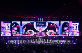 [🆕🇻🇳] TPBank – Ngân hàng TMCP Tiên Phong ♥️️📚   “VỖ TAY” trên sân khấu Em Xinh “Say Hi” Concert Đêm 2!“Vỗ Tay” được khán giả yêu mến vì mỗi câu hát là một lời yêu thương, động viên tích cực, một sự c , shares-6✔️ , likes-345❤️️ , date-2025-10-15 23:39:29🇻🇳🇻🇳🇻🇳📰🆕