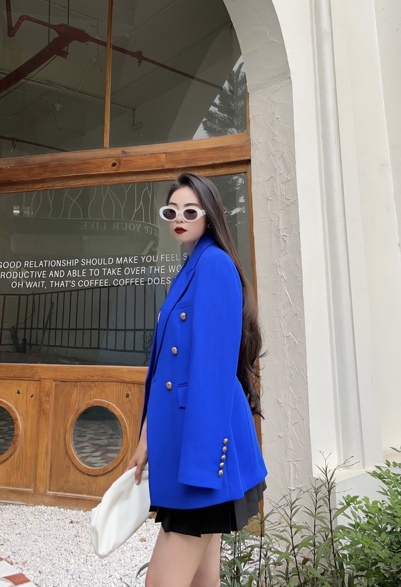 [🆕🇻🇳] Glamor – Thời trang thiết kế 👕 Top1Fashion 👗  Khi trời giông bão làm người lớn
Nắng vàng, hoa nở làm trẻ thơSize: S | M | L ( hỗ trợ đặt may theo yêu cầu)
——————————————– , shares-0✔️ , likes-6❤️️ , date-2025-10-08 02:57:36🇻🇳🇻🇳🇻🇳📰🆕