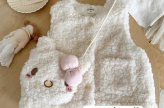 [🆕🇻🇳]  Cá Mập – Chuyên Order US, UK, Spain 🧑‍🧒❤️️👶⭐️ Mẫu new lênn kệ ạ , chíc áo gile lông xinhh mờ rẻeee lémm
#179kaaaaa
Mẫu : trơn kèm túi , mèo nơ
Em gửi bảng sz QC tham khảo :                             , shares-0✔️ , likes-1❤️️ , date-2025-10-13 21:24:17🇻🇳🇻🇳🇻🇳📰🆕