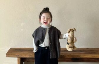 [🆕🇻🇳]  Eo Eo – Gom oder – Oder Đồ tận gốc China 🧑‍🧒❤️️👶⭐️ Set 3 chi tiết . có thể tách lẻ nha …
Size : 90•100•110•120•130•140
Group :Truong Thoa nè – Gom oder QC
Hàng oder 2-3 tuần
, shares-0✔️ , likes-0❤️️ , date-2025-10-14 16:47:12🇻🇳🇻🇳🇻🇳📰🆕