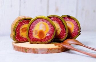 [🆕🇻🇳] Bánh Tét Cô Trà – MÓN NGON TRÒN VỊ MANG Ý NGHĨA SÂU SẮC VỚI NGƯỜI VIỆT 🍔 Top1Food  🍜  Phụ nữ là để yêu thương
Ngày 20/10, hãy để bánh tét Cô Trà thay bạn nói lời cảm ơn đến mẹ, đến vợ, đến những người phụ nữ thân thương.
Một món quà giản d , shares-0✔️ , likes-1❤️️ , date-2025-10-15 13:01:26🇻🇳🇻🇳🇻🇳📰🆕