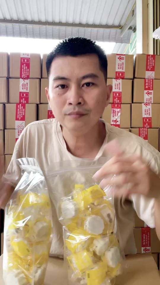 [🆕🇻🇳] Hữu Tài Cake – Bánh In Nhân Dừa Non 🍔 Top1Food  🍜  , shares-0✔️ , likes-4❤️️ , date-2025-10-07 23:20:43🇻🇳🇻🇳🇻🇳📰🆕