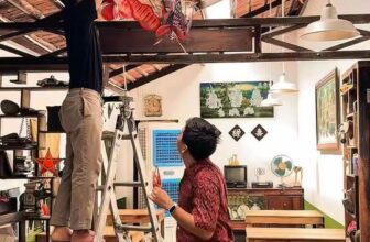 [🆕🇻🇳] Tiệm ăn Gặm – Chân gà muối sả ớt 🍔 Top1Food  🍜 Ở Sài Gòn, người ta thường nói chỉ có hai mùa nắng và mưa.
Nhưng ở Gặm thì có ba mùa lận: mùa Trung thu, mùa Noel và mùa Tết.
Cứ mỗi lần bước vào quán, nhì , shares-0✔️ , likes-13❤️️ , date-2025-10-06 01:40:47🇻🇳🇻🇳🇻🇳📰🆕