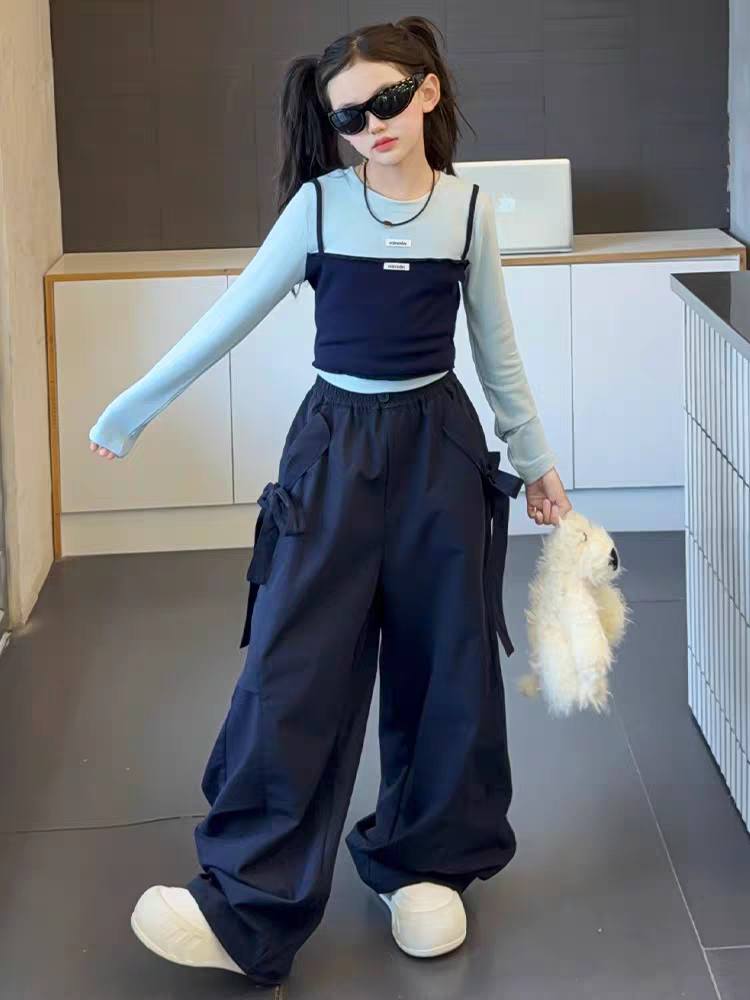 [🆕🇻🇳]  Hội Các Mẹ Nghiện Mua Đồ Cho Bé 🧑‍🧒❤️️👶⭐️ DEAL MỞ BÁNChỉ #209k/set áo cotton ph.ối kết hợp quần ống rộng cho bé gái sành điệu
Size: 15-50kg
Kiểm hàng – Ưng ý – Mới nhận
, shares-0✔️ , likes-4❤️️ , date-2025-10-17 04:00:22🇻🇳🇻🇳🇻🇳📰🆕