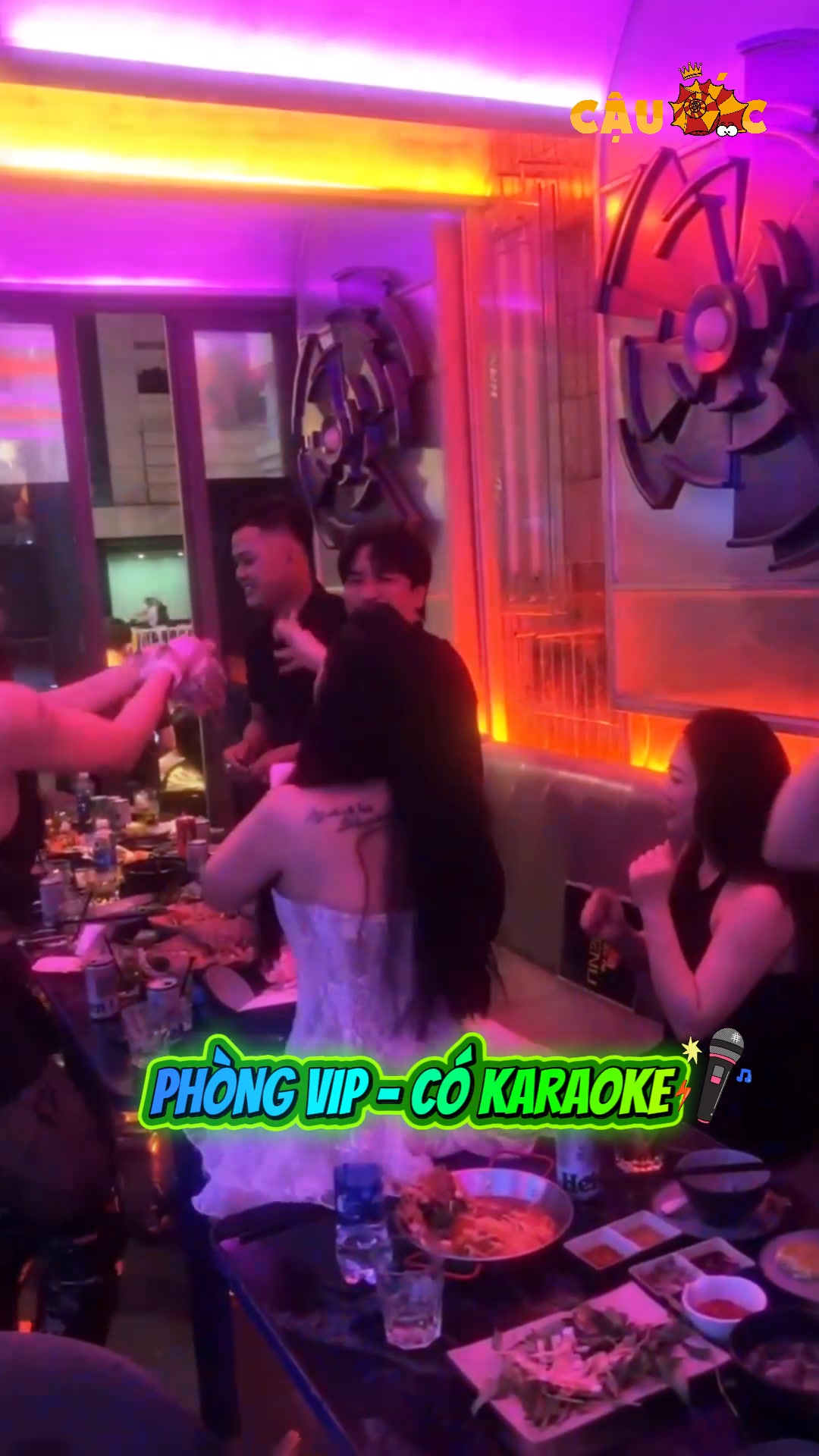 [🆕🇻🇳] Dorris N – Cửa hàng quần áo 👕 Top1Fashion 👗  Trời ơi, em mê cái set USA Cờ  này quá các chị ơi! Màu gì đâu mà vừa xinh vừa sang cực kỳ luôn ấy.
Chồng em, mẹ chồng em còn khen là mặc vào nhìn xinh trẻ , shares-0✔️ , likes-14❤️️ , date-2025-10-06 03:00:26🇻🇳🇻🇳🇻🇳📰🆕