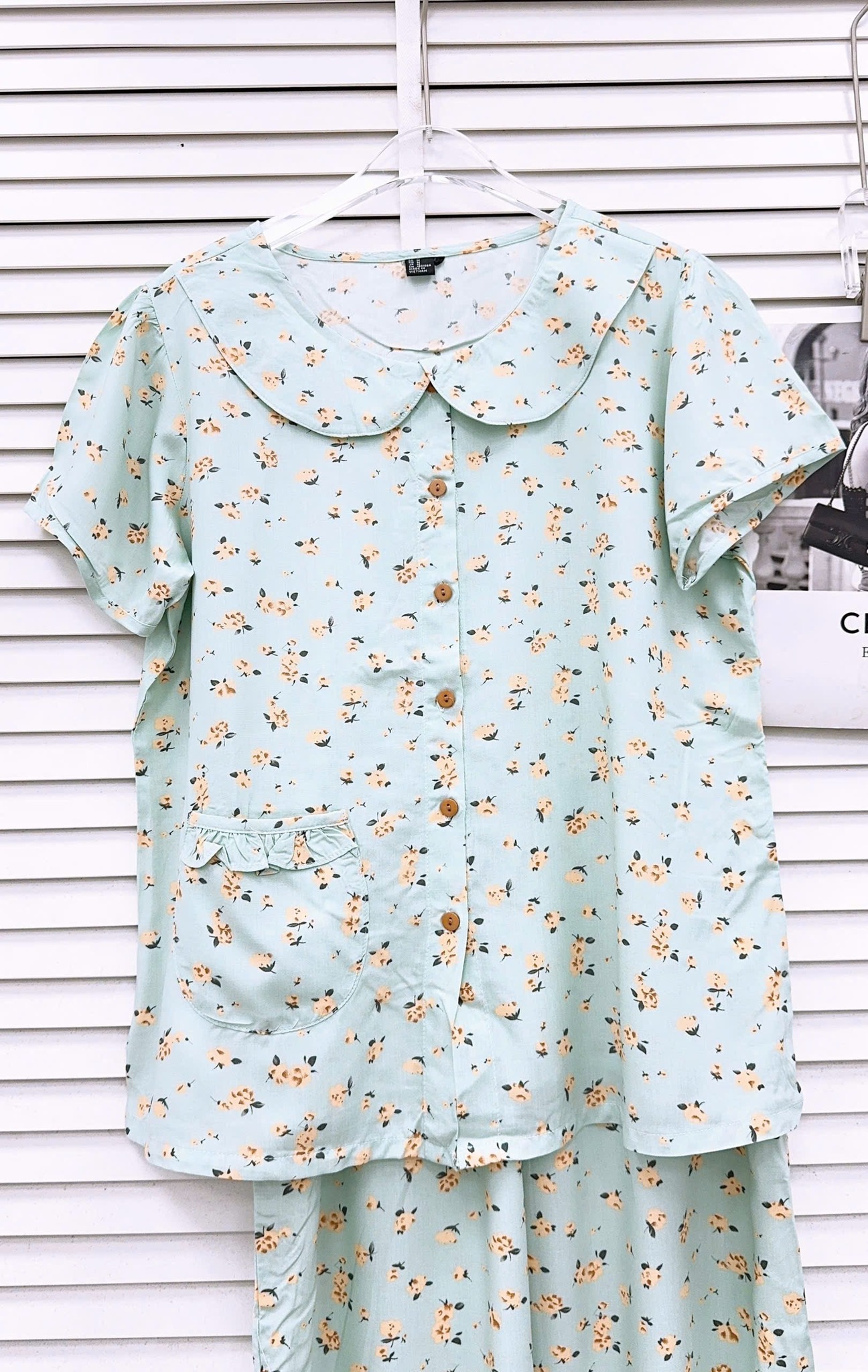 [🆕🇻🇳] Thời Trang Thiết Kế Mẹ & Bé Hải Yến 🧑‍🧒❤️️👶⭐️ qu\u1ea7n \u00e1o m\u1eb9 va be g\u00e1i”},”id”:”UzpfSTEwMDA2NDU2MDM0NDgxNDpWSzoxMDE5MjY2MTczNjI2MDk4″},”accent_color”:”FF8E091E”},”extensions”:{“prefetch_ , shares-4✔️ , likes-134❤️️ , date-2025-10-17 02:11:18🇻🇳🇻🇳🇻🇳📰🆕