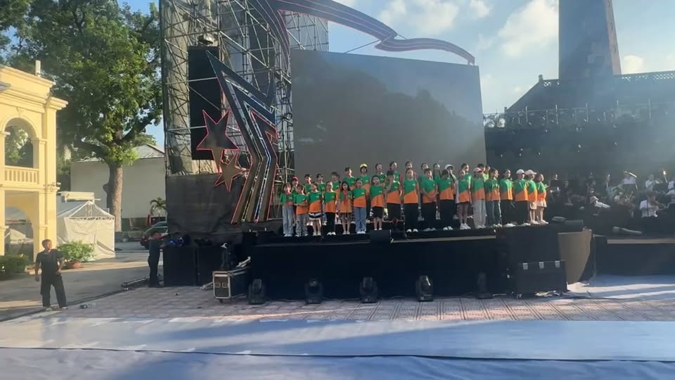 [🆕🇻🇳]  Thảo Quate Kids  (Quần Áo Trẻ Em)  🧑‍🧒❤️️👶⭐️ Mã siu chạy, e gần hết ạ. dày sụm,siêu siêu ấm
Còn size 10—16kg. ( 3-4 tuổi đổ lại)
#65k
, shares-0✔️ , likes-8❤️️ , date-2025-10-08 23:21:26🇻🇳🇻🇳🇻🇳📰🆕