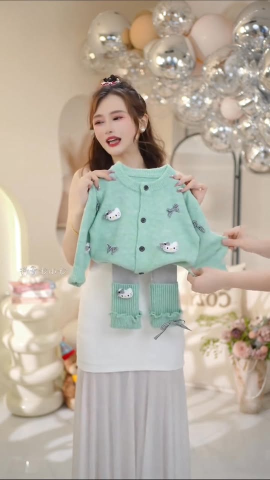 [🆕🇻🇳] Bảo Yến – Fashion Kids 👕 Top1Fashion 👗  Set 𝑿𝒊𝒏𝒉 𝑿𝒊̉𝒖 𝑫𝒂̀𝒏𝒉 𝑪𝒉𝒐 𝑩𝒆́ 𝒀𝒆̂𝒖
Bé diện vào bao xinh gái
Hàng cao cấp bao đẹp, bao chất lượng
________________________________
FREESHIP từ 2 SẢN PHẨM , shares-0✔️ , likes-0❤️️ , date-2025-10-08 03:13:52🇻🇳🇻🇳🇻🇳📰🆕