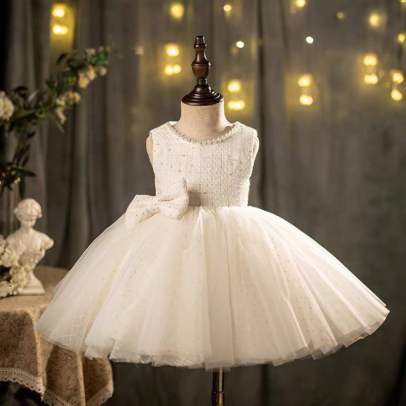 [🆕🇻🇳]  MMKID aims to bring kids the most high fashionable and high quality party design 🧑‍🧒❤️️👶⭐️ MMKID đã thêm ảnh vào album: MMKID Little Girls Dress – “Mỗi chiếc váy là một tuyệt tác”
, shares-0✔️ , likes-0❤️️ , date-2025-10-19 06:28:39🇻🇳🇻🇳🇻🇳📰🆕