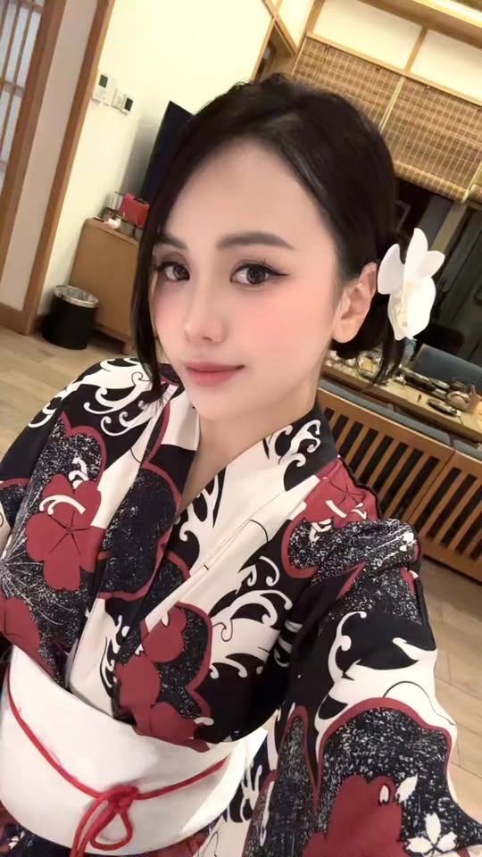 [🆕🇻🇳] Ha Le Nguyen – Cửa hàng quần áo nữ [🆕Top1Vietnam🇻🇳] 👕 Top1Fashion 👗  Lịch live Sale ngày mai của em là 11h trưa và 19h tối nha ce ui  nhiều mã những số lượng ít SALE rất nhiều mã đẹpppp , shares-0✔️ , likes-12❤️️ , date-2025-10-09 03:53:52🇻🇳🇻🇳🇻🇳📰🆕