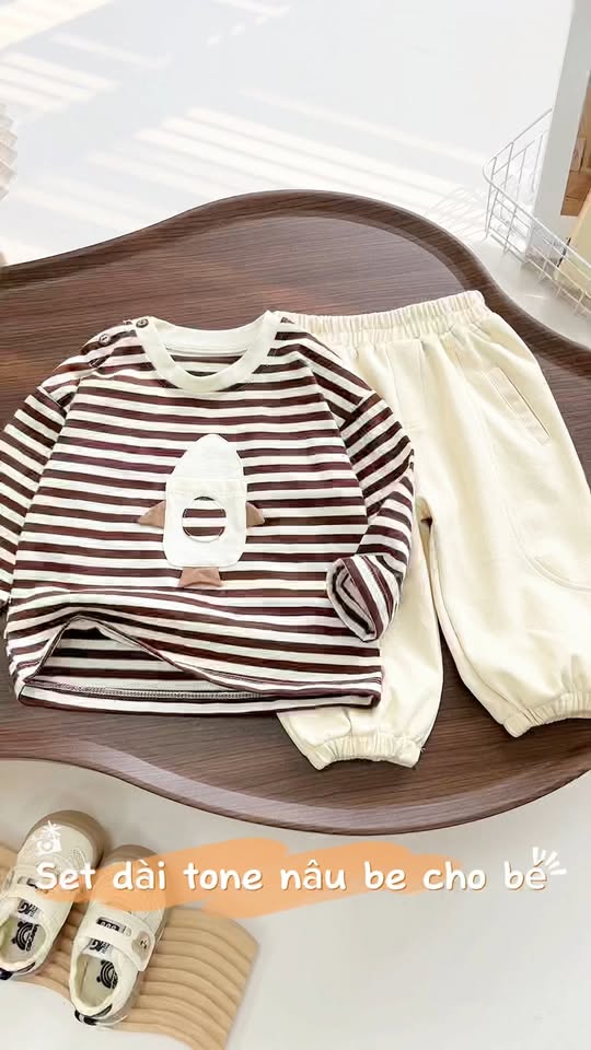 [🆕🇻🇳] Cocandy kids – Thương hiệu thời trang thiết kế dành cho bé 🧑‍🧒❤️️👶⭐️ Một set đồ tone nâu be cho mùa thu đông , shares-0✔️ , likes-17❤️️ , date-2025-10-12 22:00:08🇻🇳🇻🇳🇻🇳📰🆕