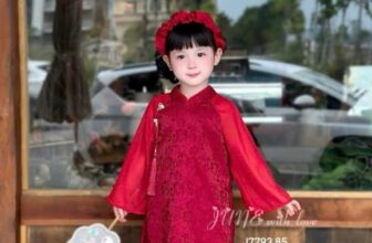 [🆕🇻🇳]  JUNE withlove – Chuyên hàng Thời trang Trẻ em Việt Nam thiết kế và xuất khẩu 🧑‍🧒❤️️👶⭐️ Mùa áo dài lại về các moms ơi!!!
Năm nay áo dài nhà June xuất sắc cực kỳ, bọc viền cực xịn sò
Các shop nhanh tay nha
, shares-1✔️ , likes-11❤️️ , date-2025-10-15 22:56:44🇻🇳🇻🇳🇻🇳📰🆕