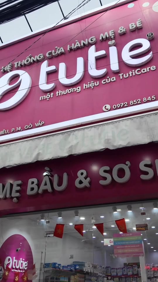 [🆕🇻🇳] Lullaby Baby Vietnam 😎❤️️⭐️ Cứ đến những ngày se lạnh, là mẹ lại muốn tìm cho bé yêu những bộ đồ thật ấm áp, thật dễ thương. Bộ sưu tập nhung tăm mềm – ấm – xinh ra đời để mang đến ch , shares-3✔️ , likes-17❤️️ , date-2025-10-16 18:15:03🇻🇳🇻🇳🇻🇳📰🆕