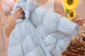 [🆕🇻🇳]  Aki – Thời Trang Bé Yêu 😎❤️️⭐️ \u00c1oc\u1ef1c Xinh – Lung linh Cho B\u00e9  \ud83e\udd73\ud83e\udd73\n- Ki\u1ec3u d\u00e1ng m\u1edbi c\u1ef1c hotgirl\n- Ch\u1ea5t li\u1ec7u cao c\u1ea5p , shares-1✔️ , likes-99❤️️ , date-2025-10-15 03:35:42🇻🇳🇻🇳🇻🇳📰🆕