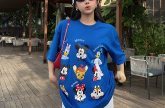 [🆕🇻🇳] Nguyen My – Cửa hàng quần áo 👕 Top1Fashion 👗   Outfit hôm nay đáng yêu hết nấc
Áo thun mickey nơ ren mix cùng chân váy ren trắng – vừa năng động vừa xinh xắn
Set này đi cà phê, dạo phố hay du lịch đề , shares-1✔️ , likes-7❤️️ , date-2025-10-17 16:30:10🇻🇳🇻🇳🇻🇳📰🆕